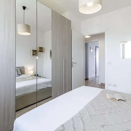 Sofia Apartment *